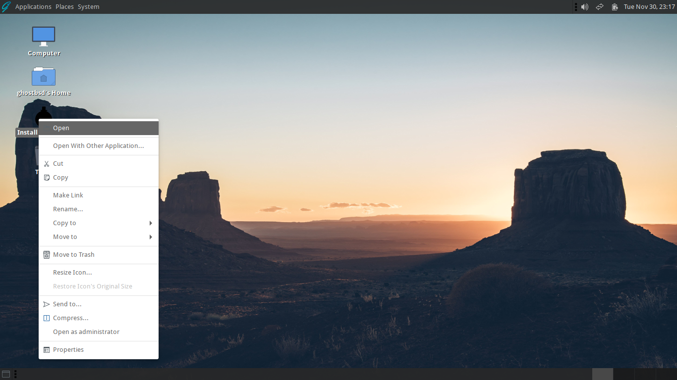 「GhostBSD 21.11.24」-「インストール開始時のデスクトップ」