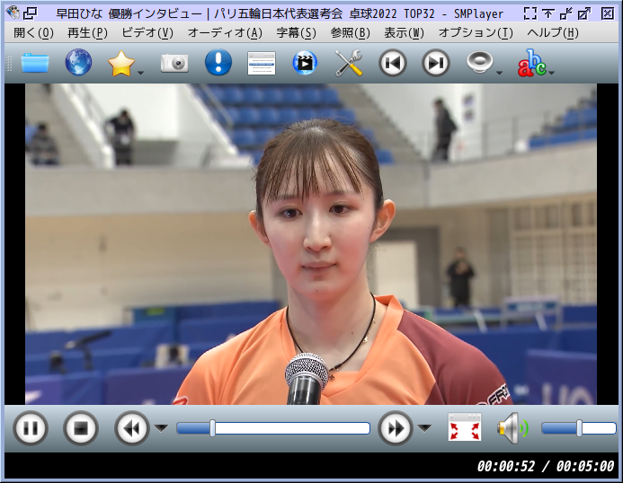 「SpiralLinux - 11.220925 IceWM」-「SMPlayer」「ビデオコンテンツ再生中」