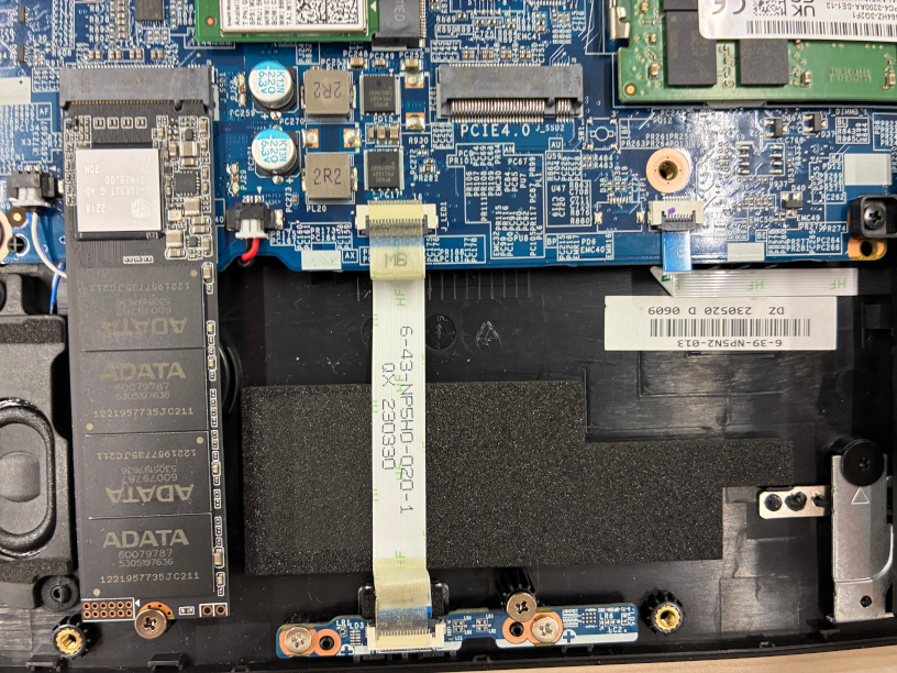 「mouse K5-I7GM5BK-A」-「SSD スロット」