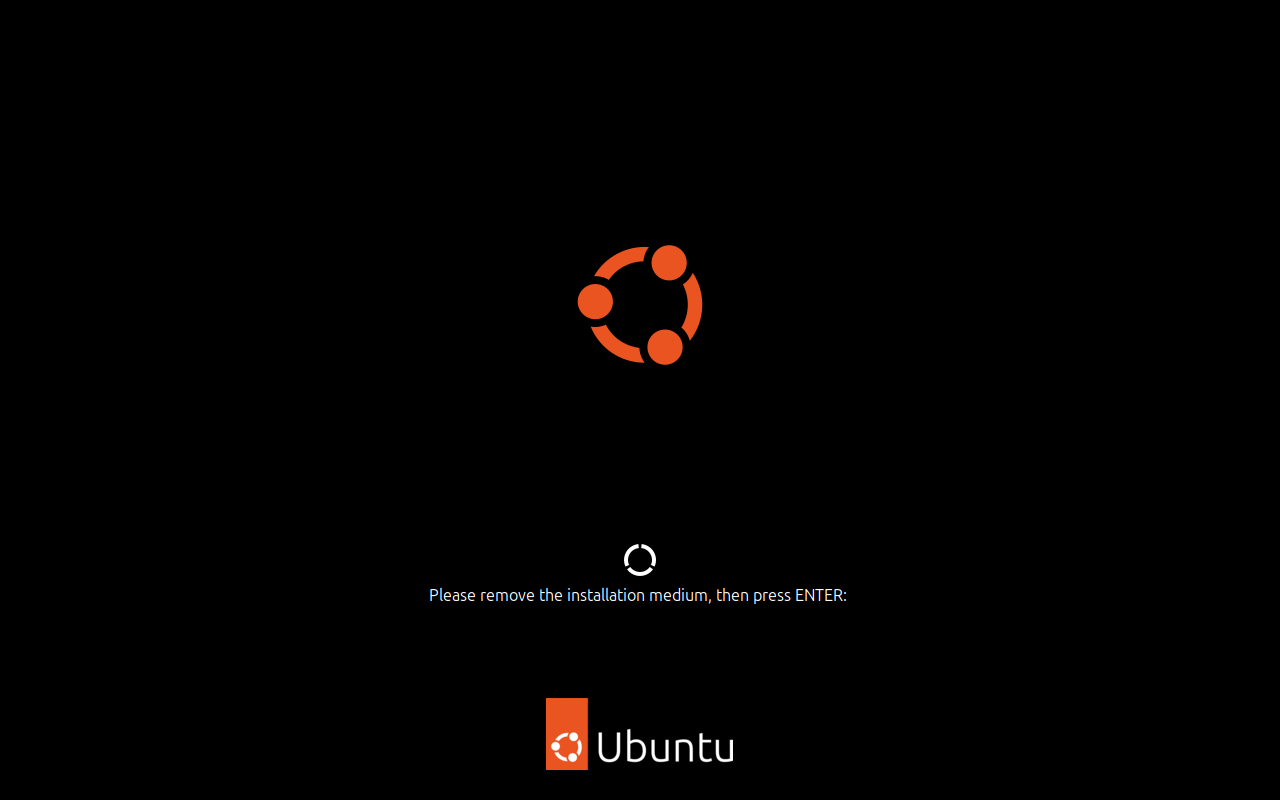 「Ubuntu 26.10」-「Please remove the installation medium」