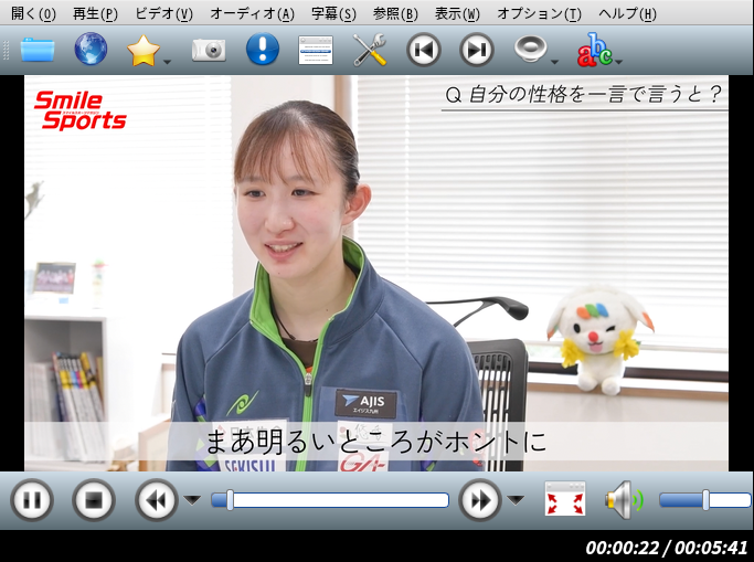 「Alpine Linux 3.23.3 cwm」-「SMPlayer」「ビデオコンテンツ再生中」